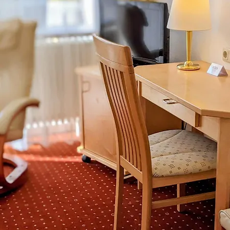 Готель Germania Бад-Верісгофен