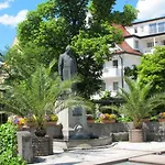 Germania 3*