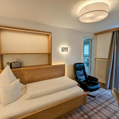 Germania Hotel 3*
