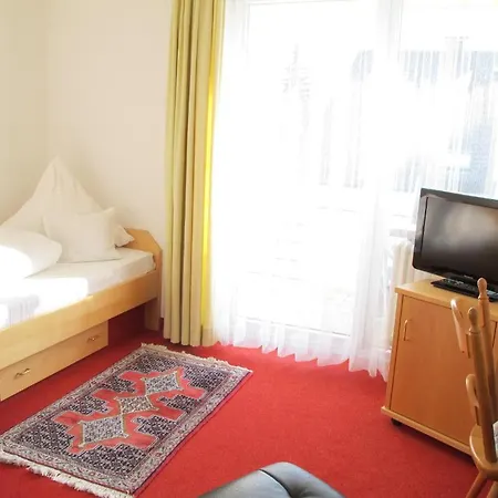Germania Hotel 3*